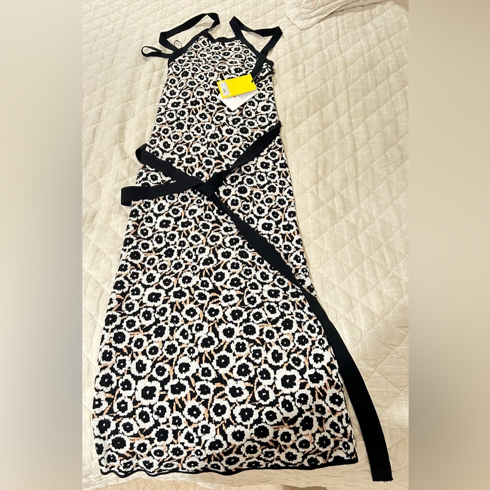 Diane Von Furstenberg size XXS women’s dress. NWT.